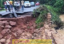 తెలంగాణలో పలు గ్రామాలకు రాకపోకలు బంద్‌