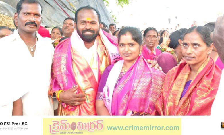 అంబరానంటిన సర్పంచ్ సంతోష్ యాదవ్ సంబరాలు..!